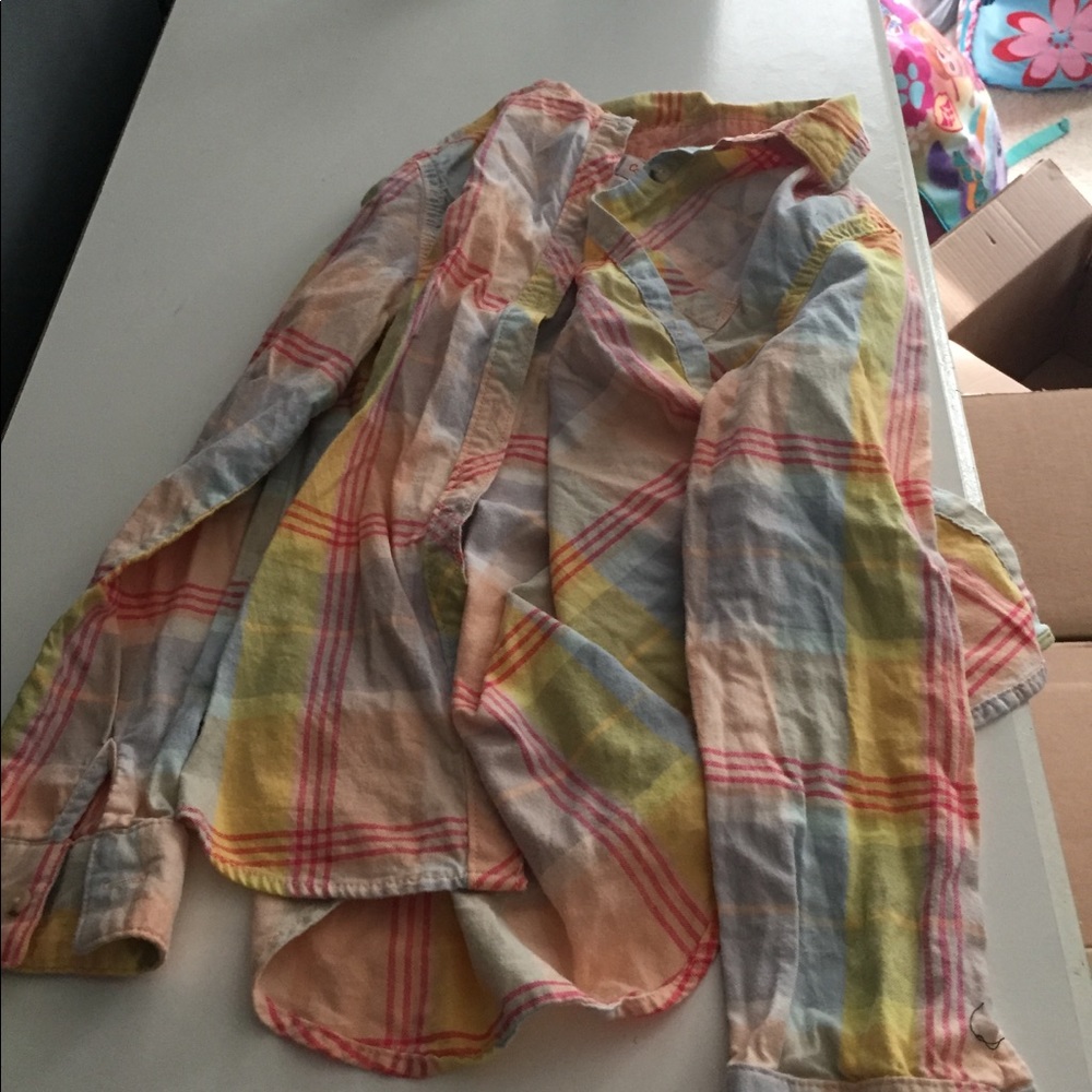 Button up longsleeve shirt